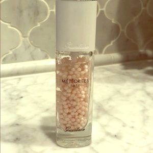 Guerlain Meteorites Primer Perfecting Pearls